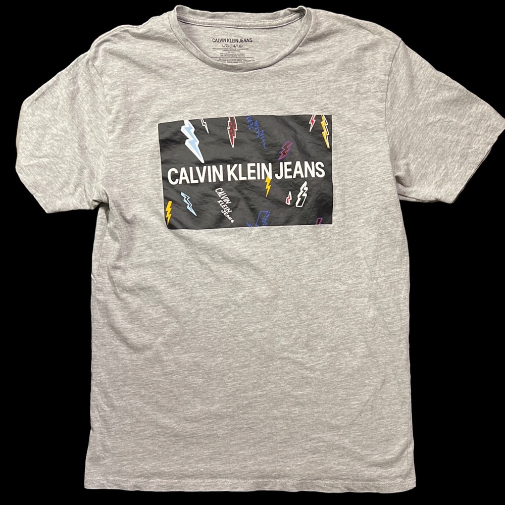 Calvin Klein Youth Boys Short Sleeve Tee Size: Lg 14/16